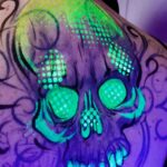 photo maquillage fluo